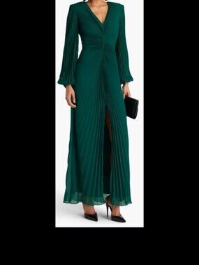 NWTs Badgley Mischka Pleated V-Neck Long Sleeve Dress SIZE 12